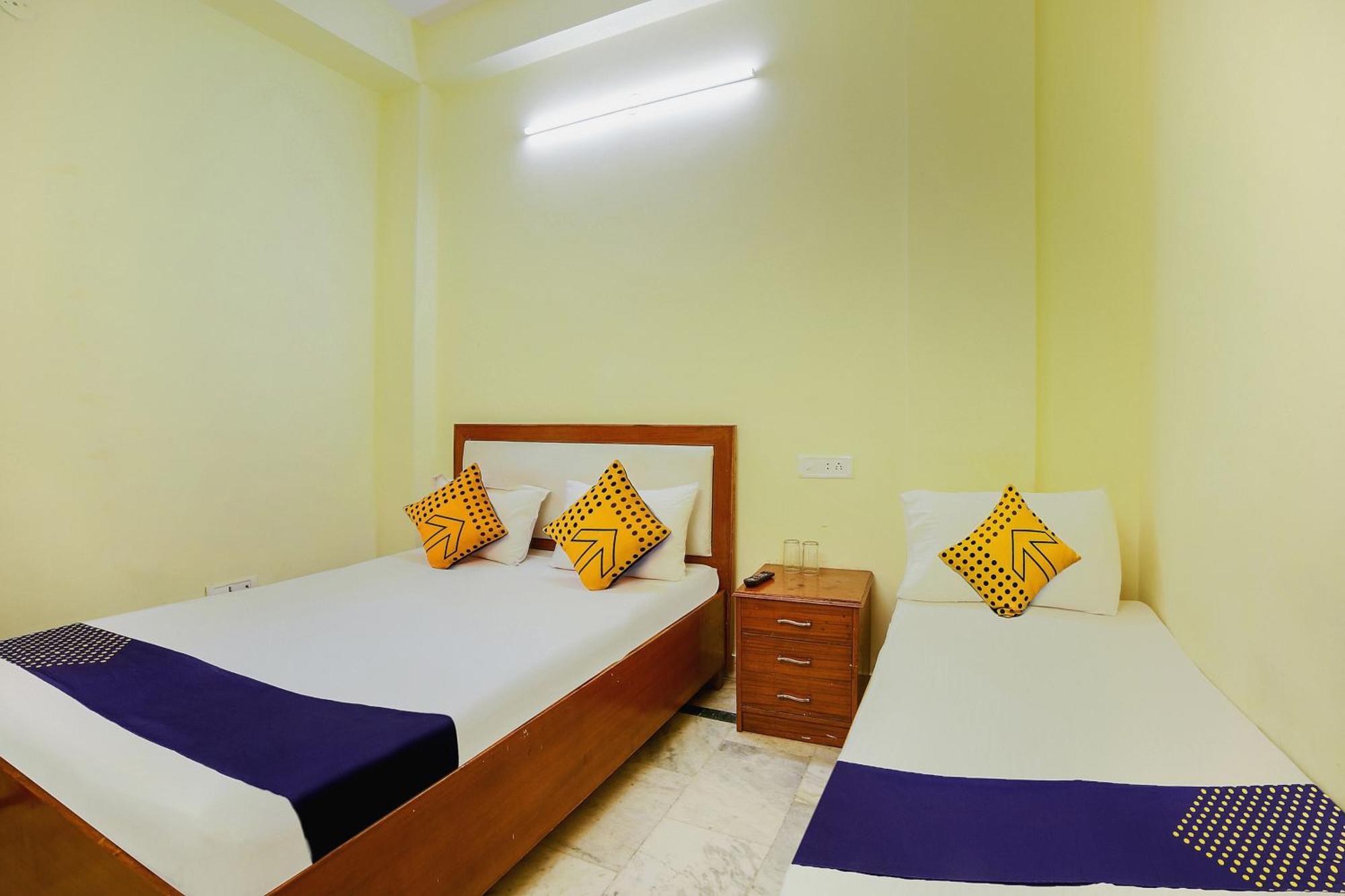 Hotel O City Inn Dx New Delhi Buitenkant foto